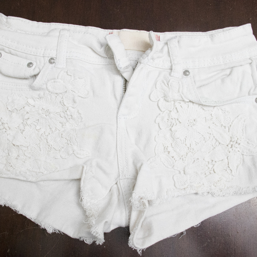 White Jean shorts lace design